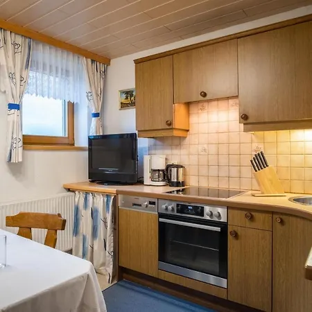 Apartment Haus Annemarie - Hochpustertal